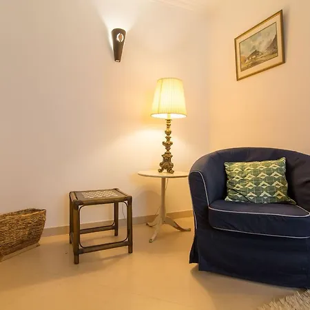 Gomes Freire Terrace *